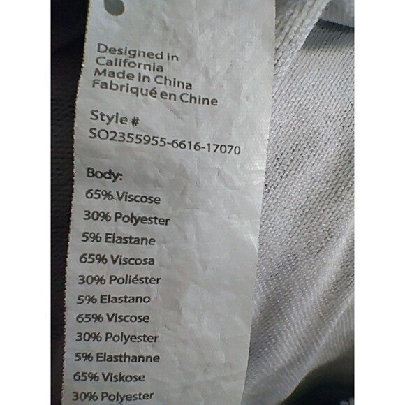 Fabletics Women's Plus Size  Blue/White Striped Shorts, Size XXL/1X - Picture 6 of 8